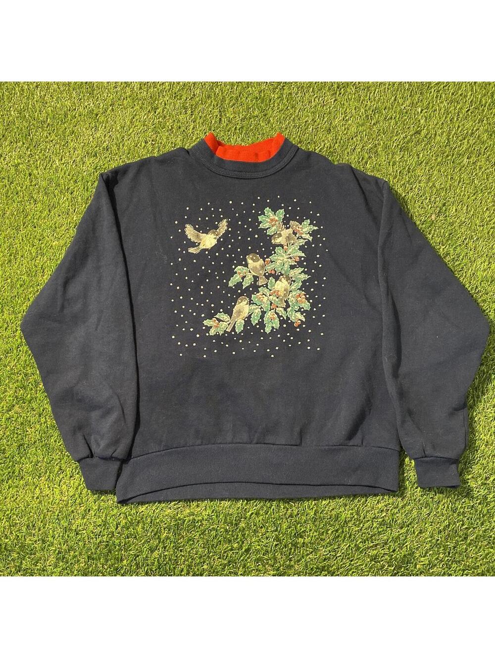 Vintage 90’s Jerzees Navy vintage crewneck sweatshirt with bird design